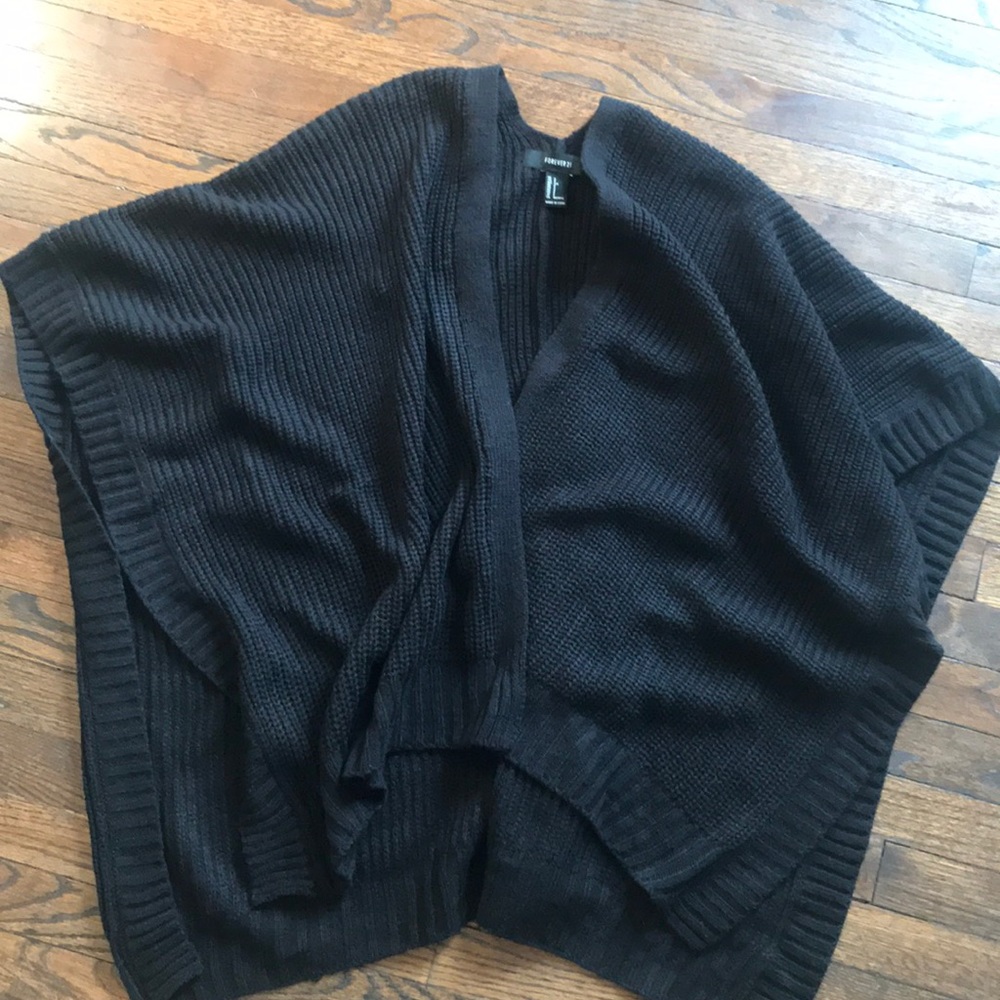 Forever 21 black knitted shawl